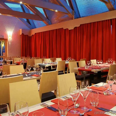 1850 4* Courchevel